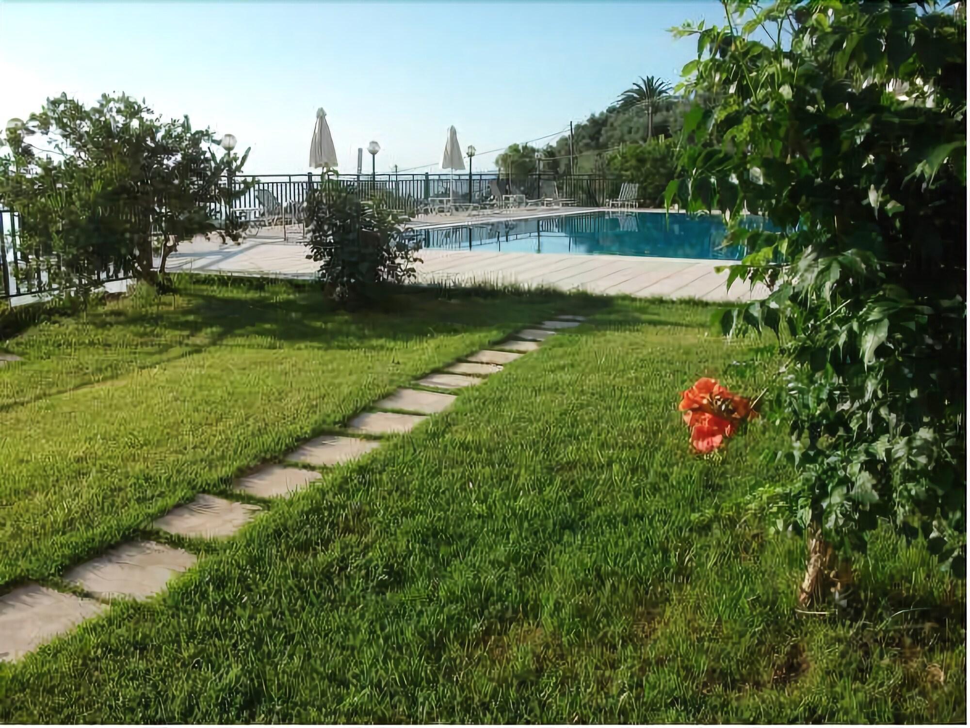 Aronis Apartments Benitses  Dış mekan fotoğraf