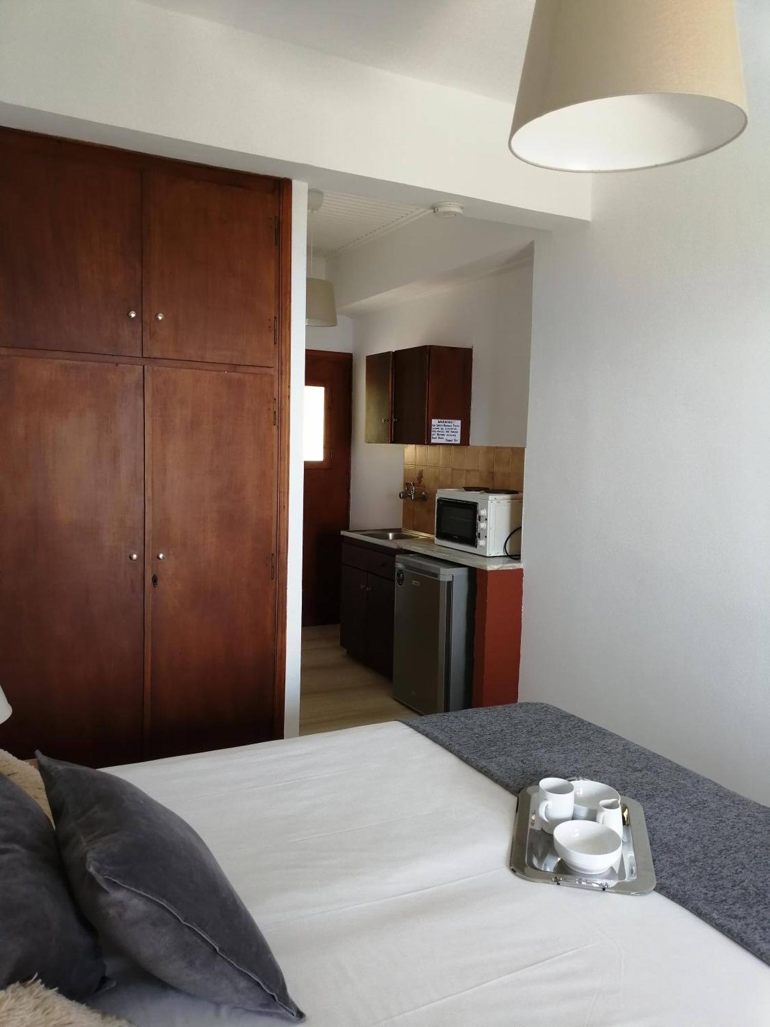 Aronis Apartments Benitses  Dış mekan fotoğraf