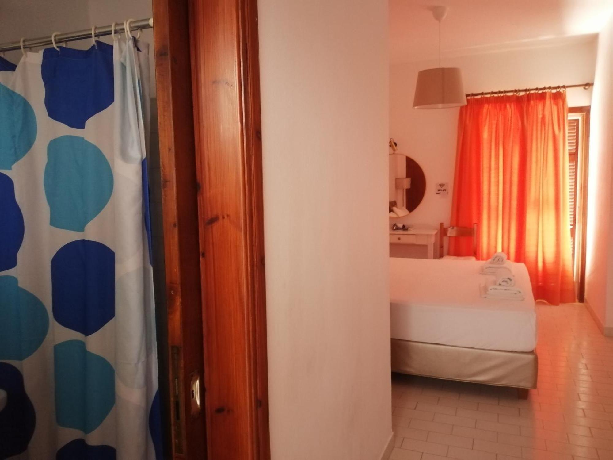 Aronis Apartments Benitses  Dış mekan fotoğraf